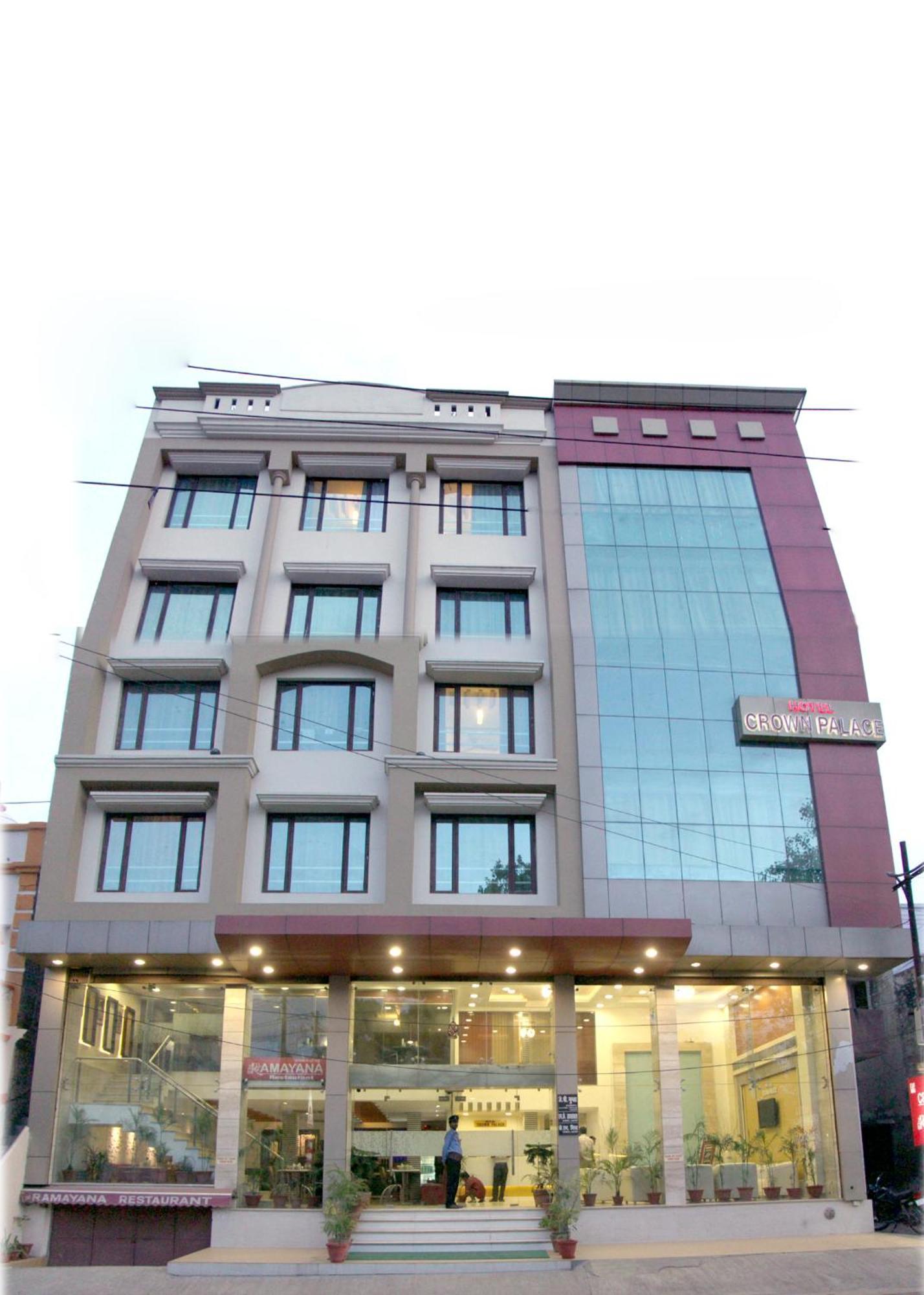 Hotel Crown Palace Prayagraj Extérieur photo